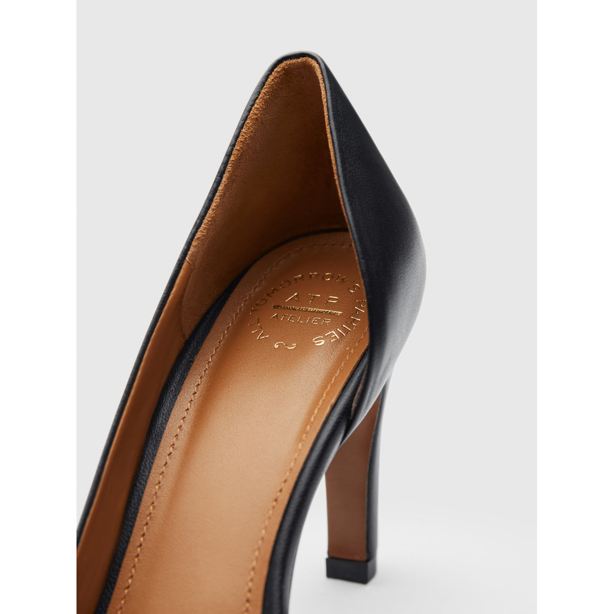 ATP atelierイタリア製 ATP Atelier Women's Capri Flat Leather Sandal | $87.90