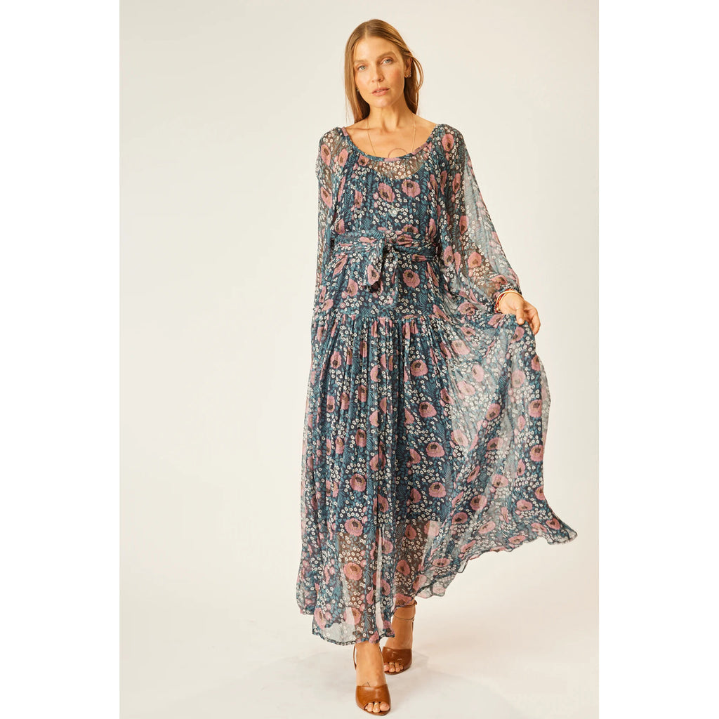 lainey dress in vintage flowers indigo