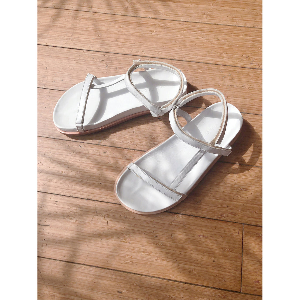 isabel sandal in white