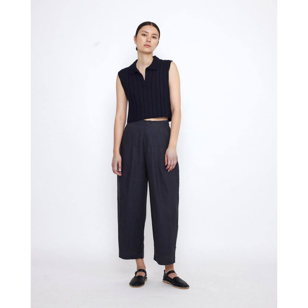linen pleated trouser in charcoal blue
