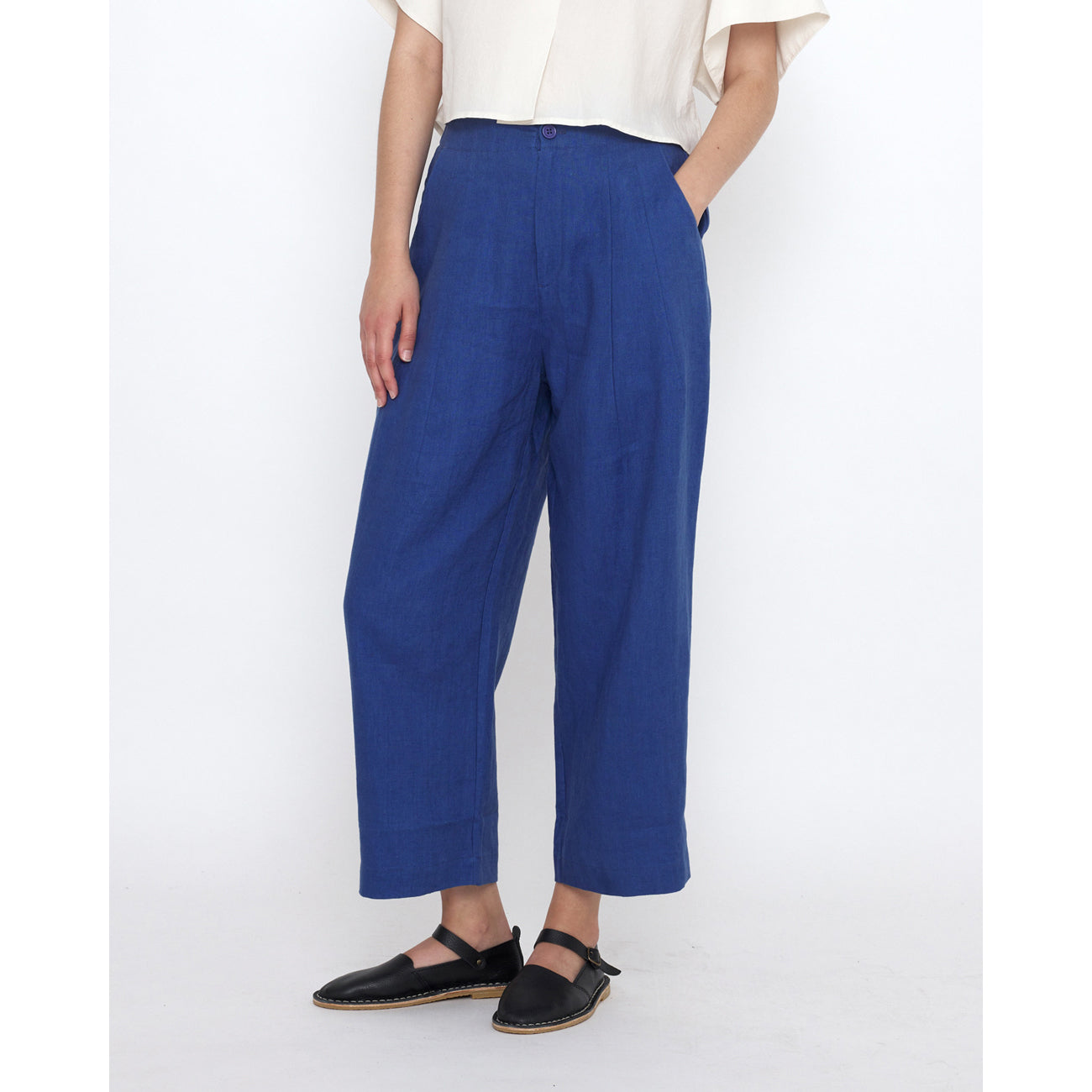 linen pleated trouser in cobalt