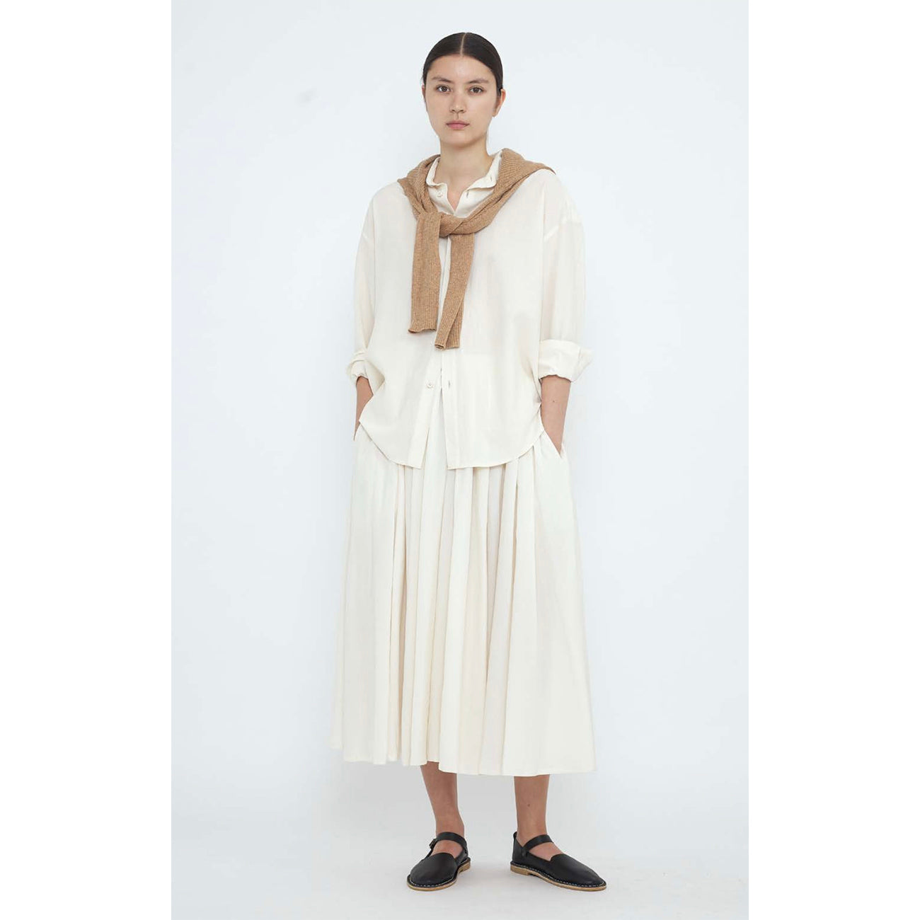 soft prairie skirt in antique white