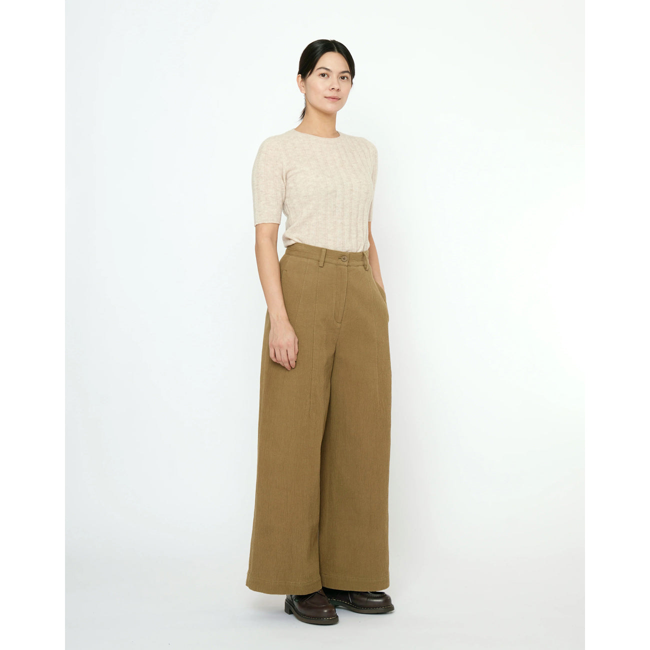ribbed short sleeves in sand beige