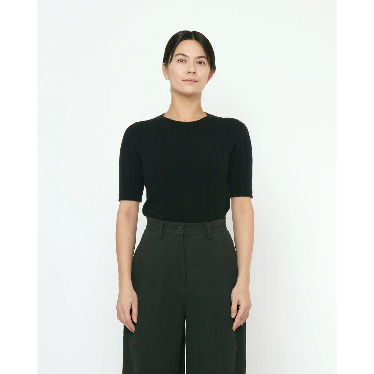 ribbed short sleeves in black