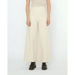wide-legged trouser in off-white