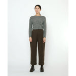 pleated trouser in taupe brown