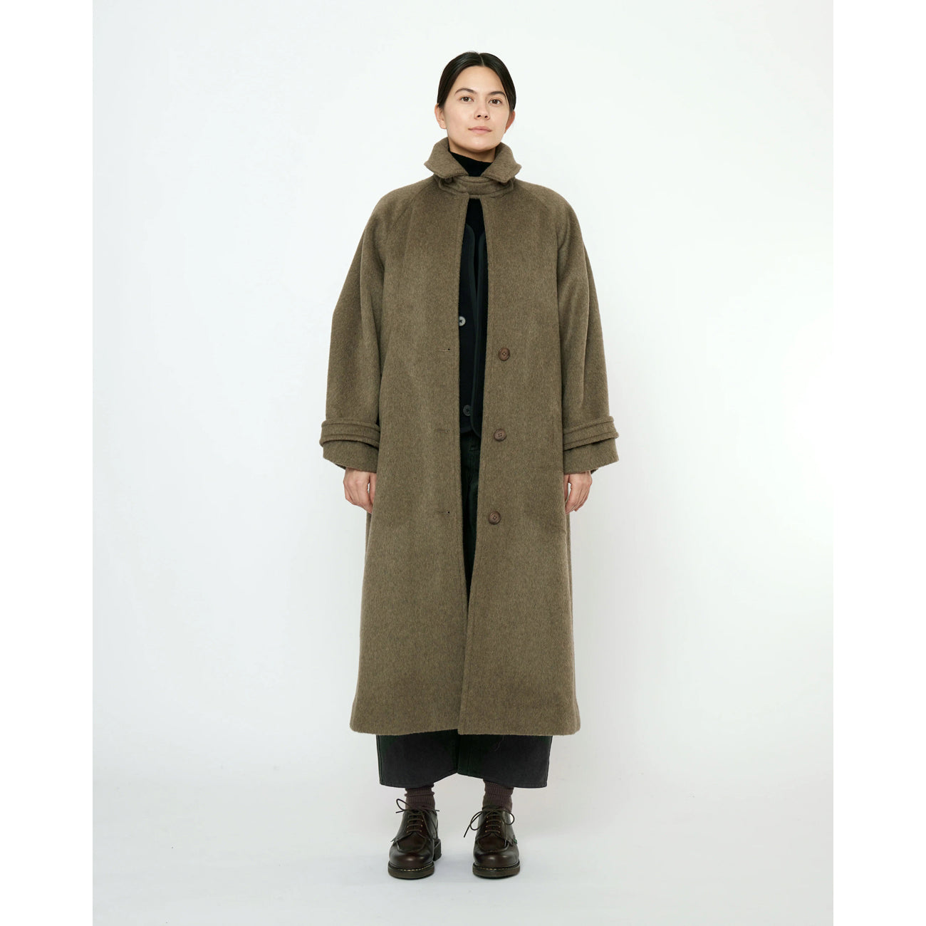 balmacaan coat in olive gray