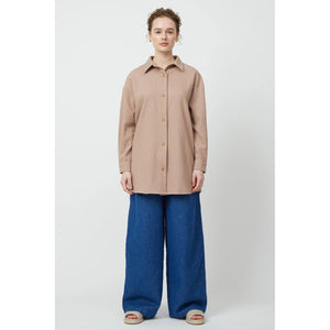 oversized overlay in mauve washed wool
