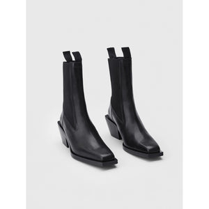 apollosa ankle boot in black
