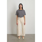 slim lasso jean in clair rinse
