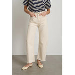 slim lasso jean in clair rinse