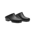 classic clog in black