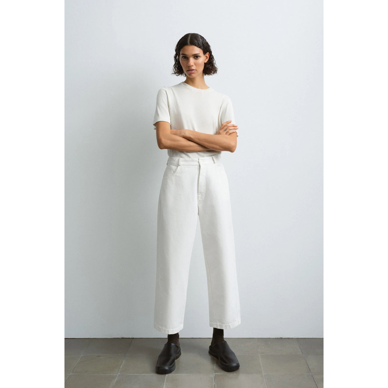 straight pants in off-white