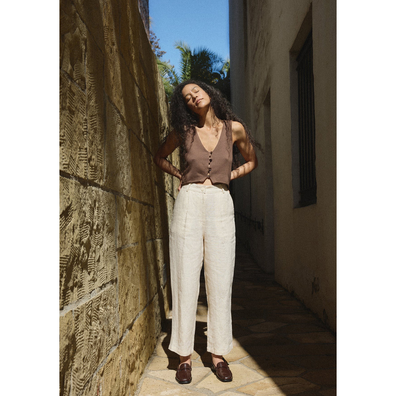 clio vest in cocoa