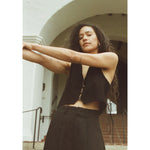 clio vest in black