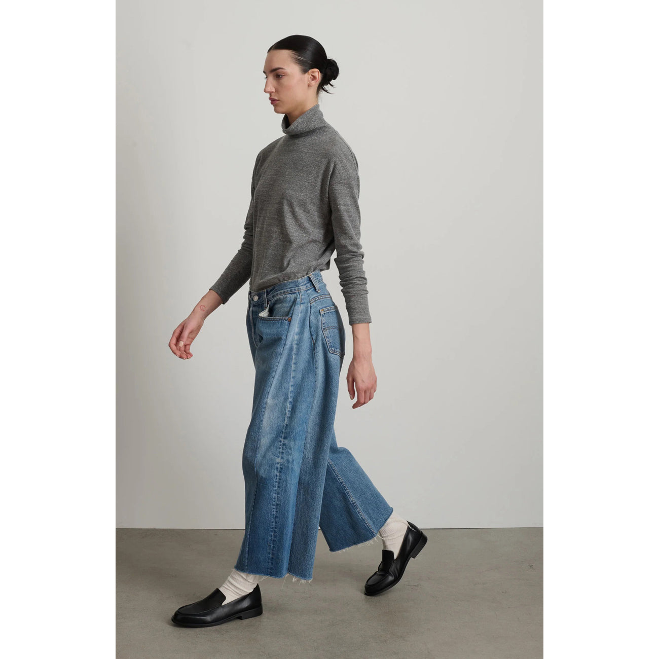 turtleneck in heather grey