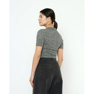 collared short sleeves in heathered gray