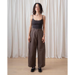 loose barrel pant in deep moss