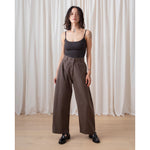 loose barrel pant in deep moss
