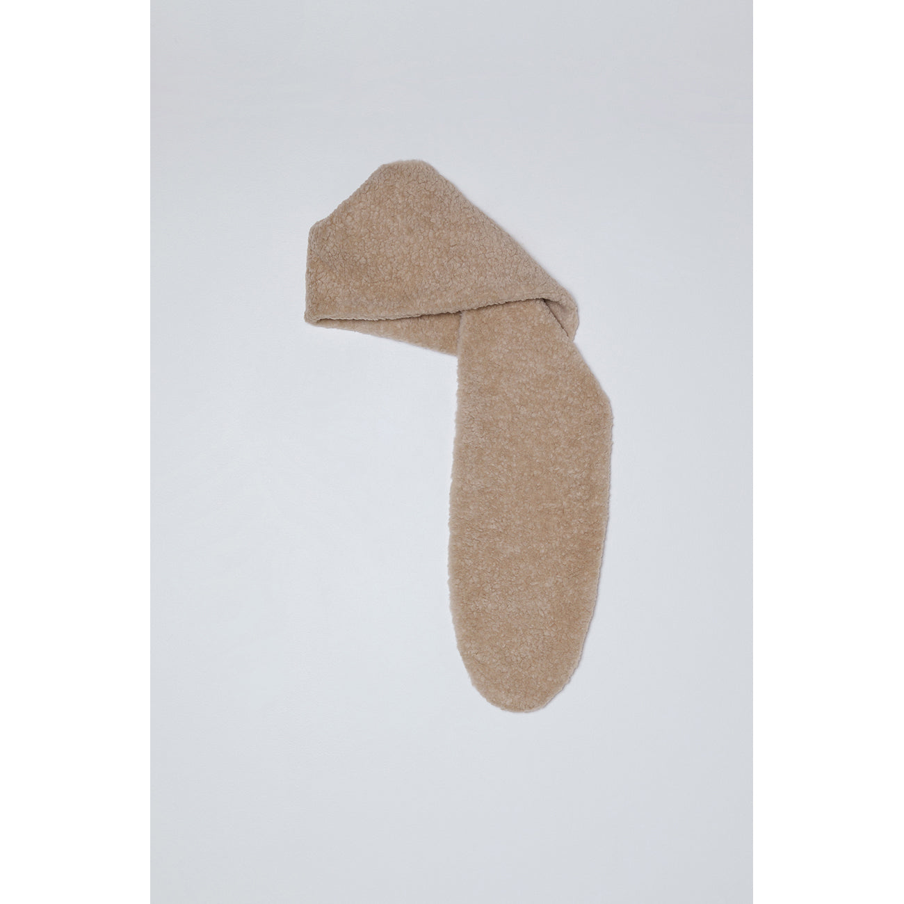 fur-free fur stole in light beige