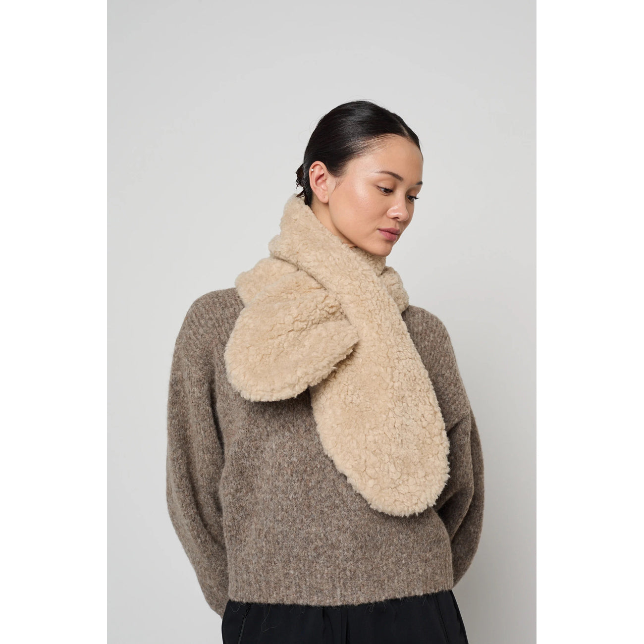 balloon sleeve sweater in deer