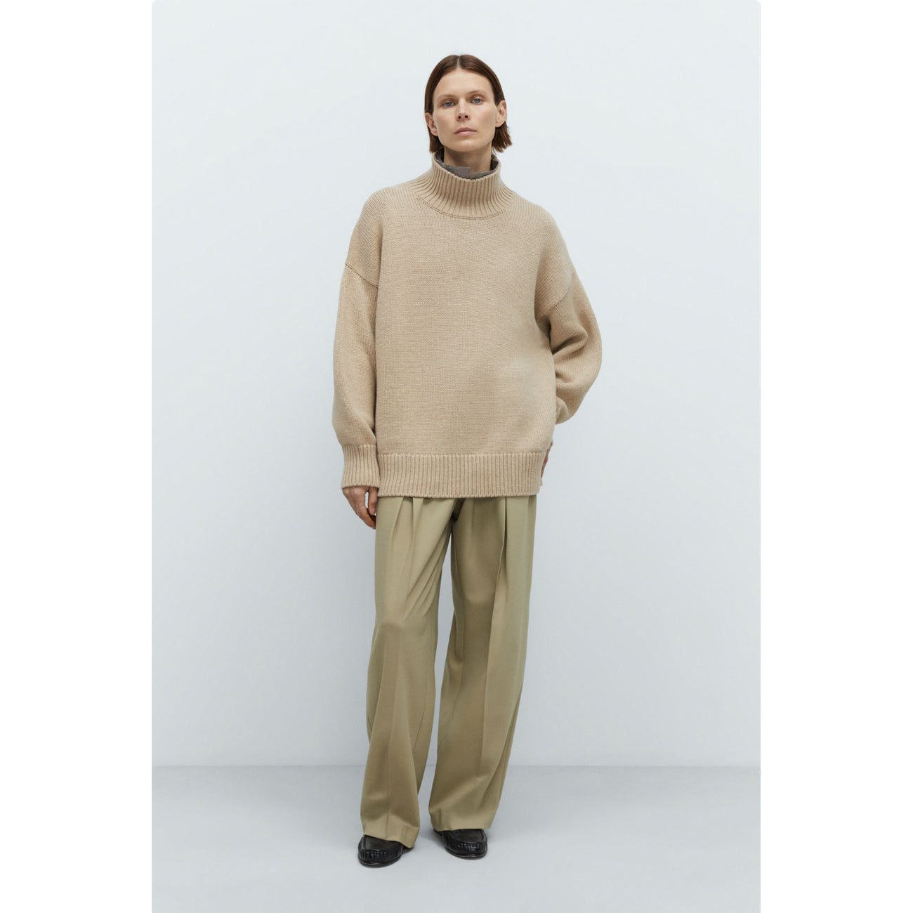 chunky turtleneck sweater in beige