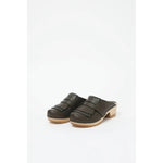 kiltie clog in olive