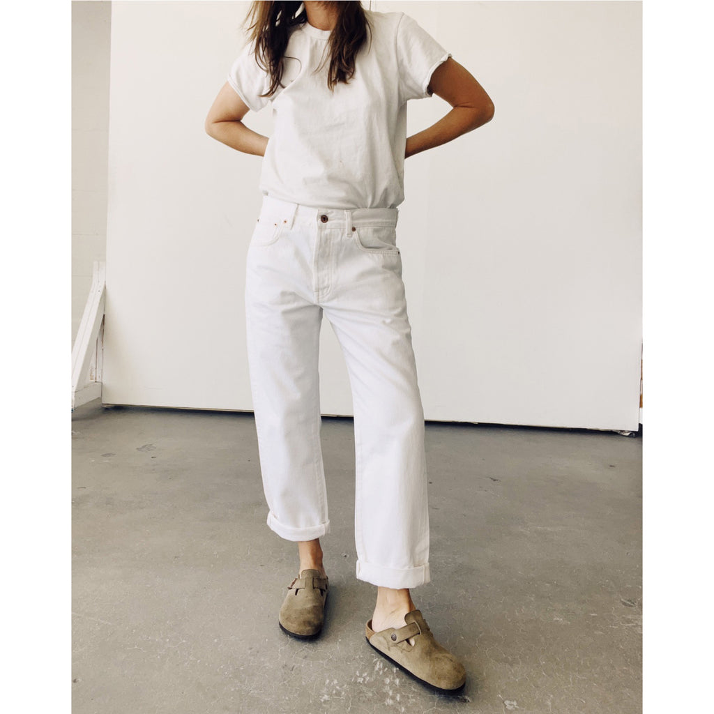 the loose crop in white
