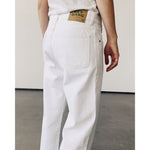the loose crop in white
