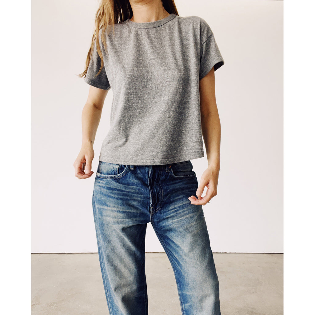 the boxy tee in p.e. grey