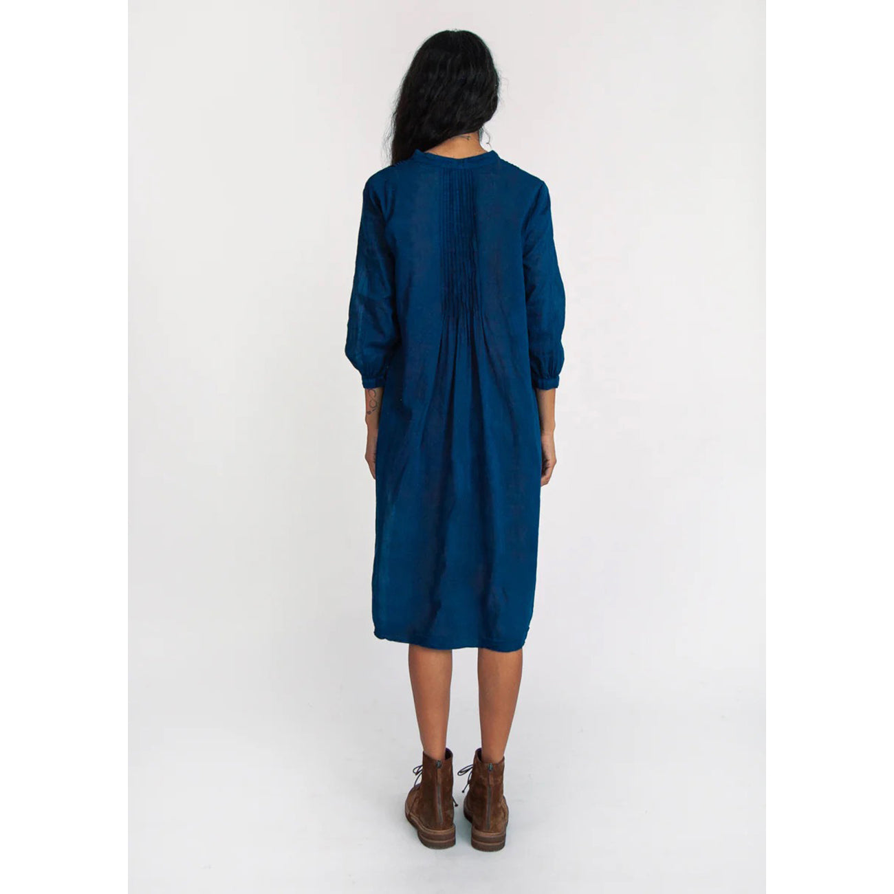 aditi cotton voile dress in natural indigo