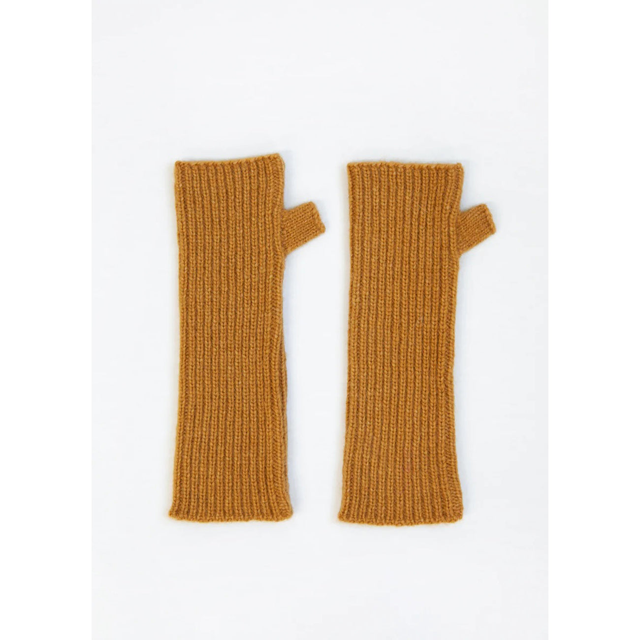 suri pujpu gloves in mustard