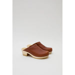 old school mid heel clog in bourbon