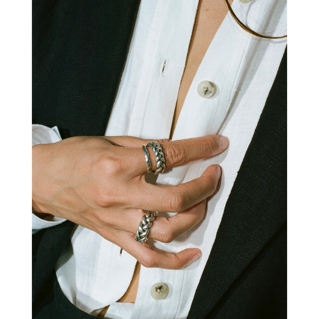charis ring