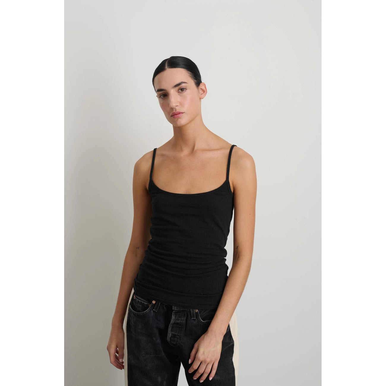 zora tank in black