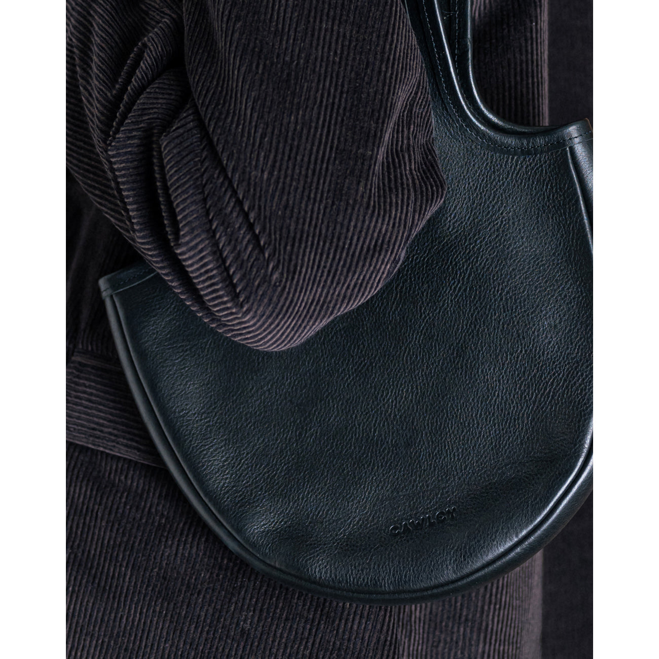 shining bag in black