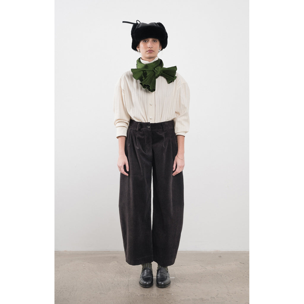 robyn trouser in taupes