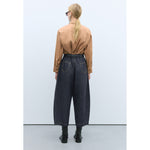 denim curved pants in black