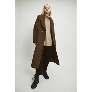cedar coat in checkered