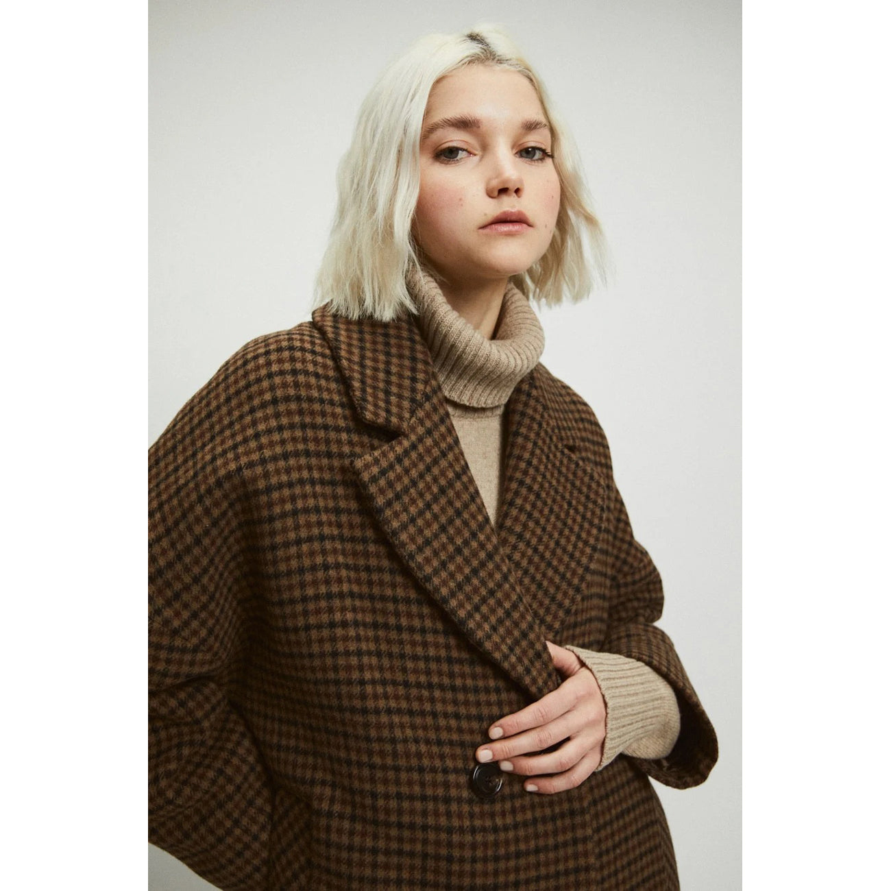 cedar coat in checkered