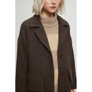 wesley coat in brown