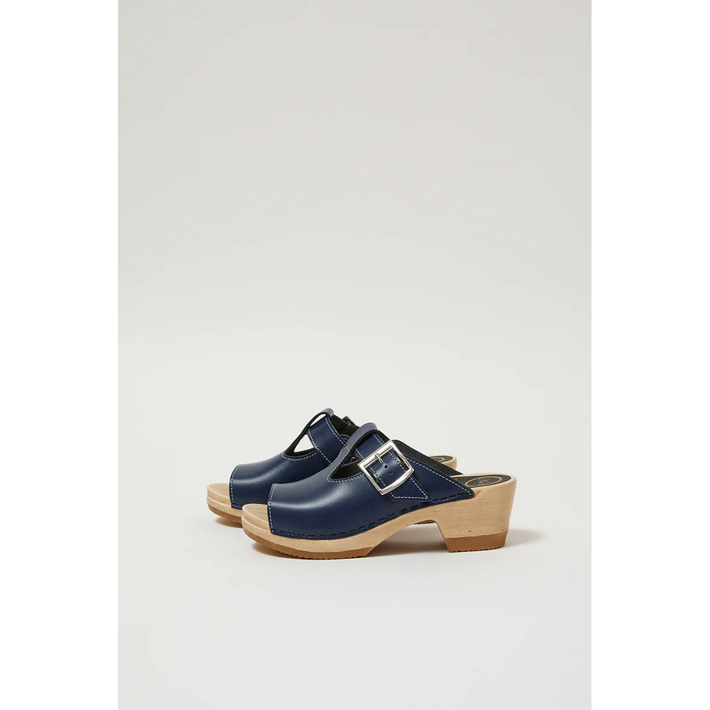 t strap clog on mid heel in ocean