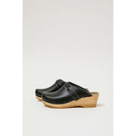 bridget clog in jet