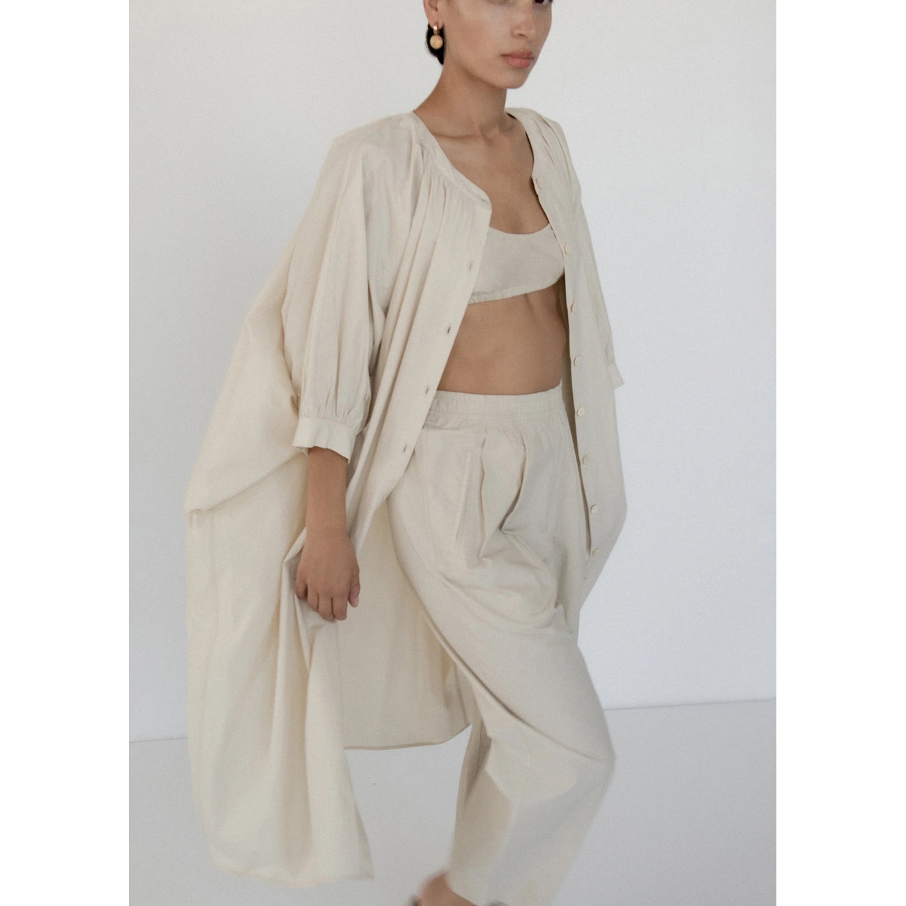 relaxed lean trouser in eggshell