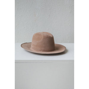 savoy in camel velour felt