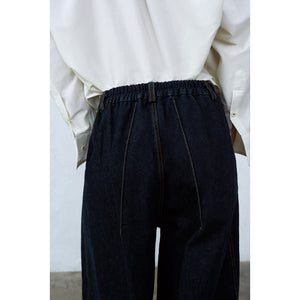seam curved denim pants