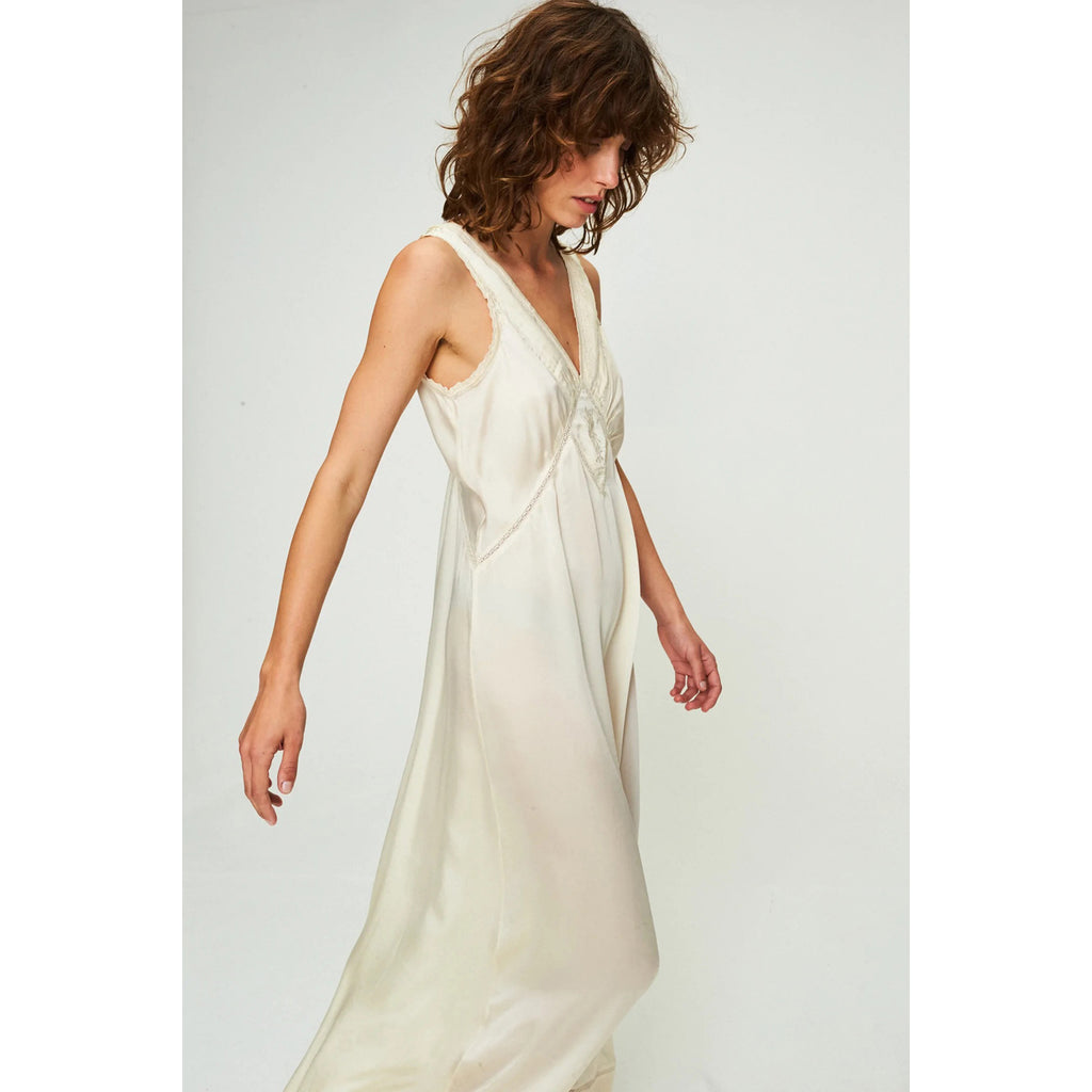 primrose slip dress in oyster