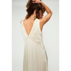primrose slip dress in oyster