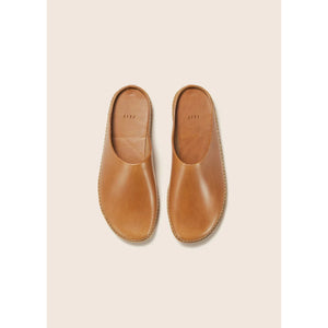 outdoor slipper in tan