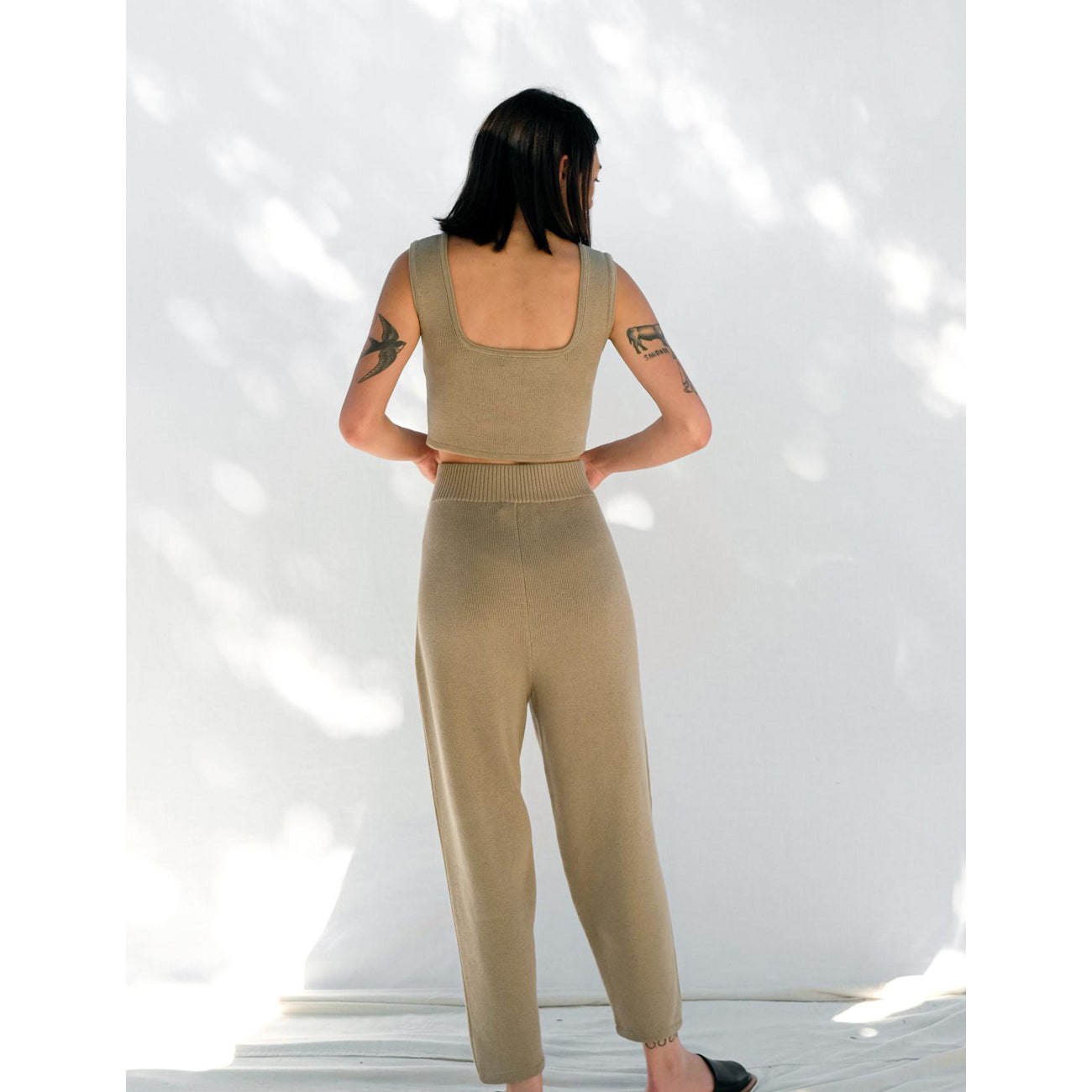 knit trouser in faded olive